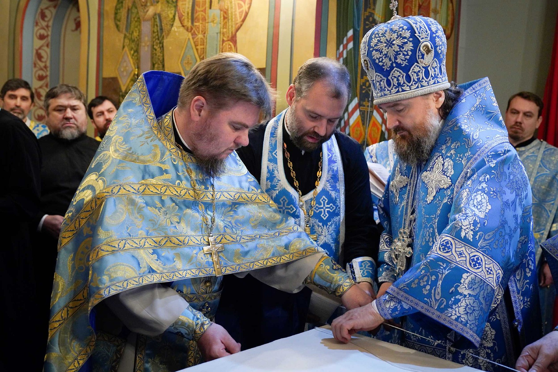 Храм знамения в Кунцево духовенство